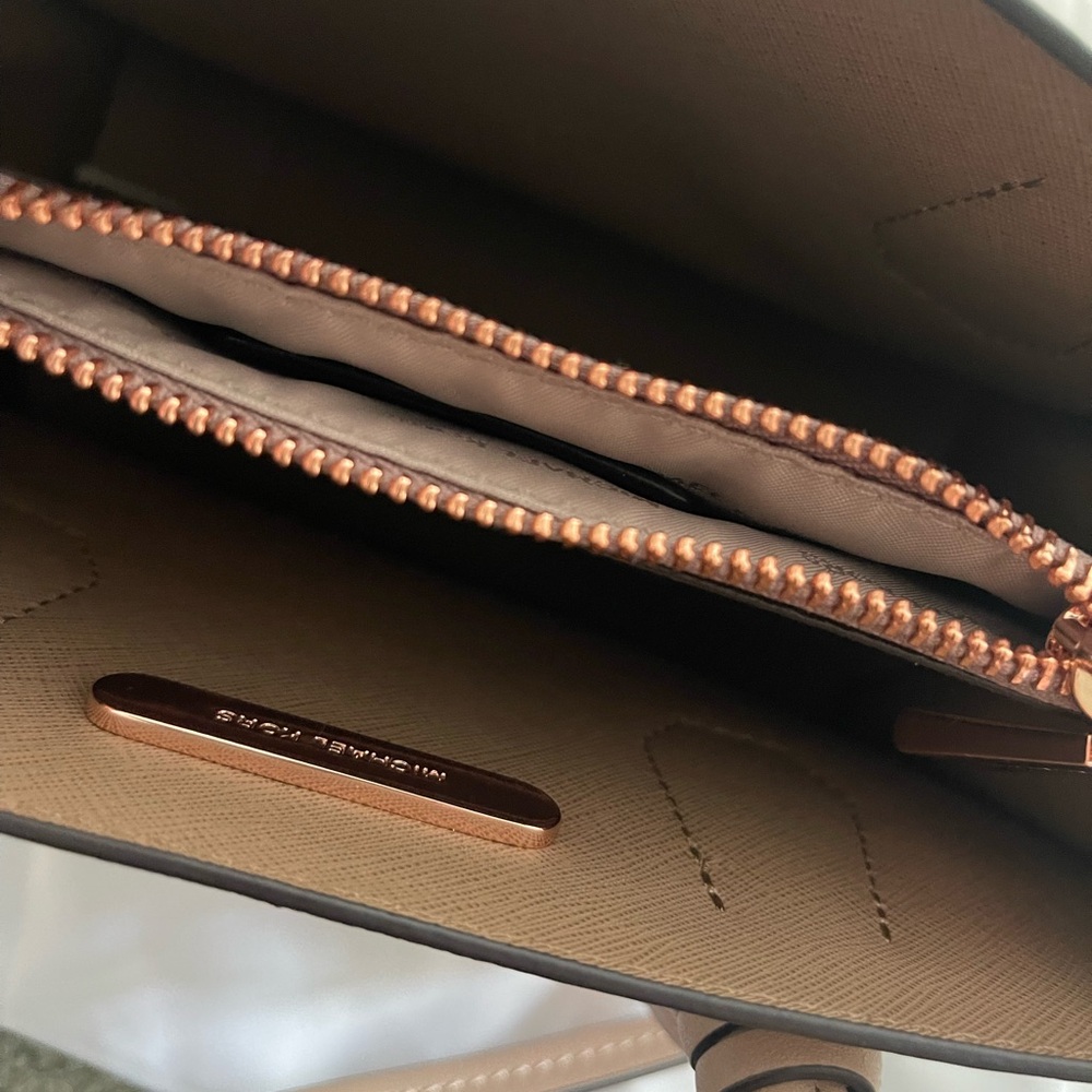 Michael Kors mini bag